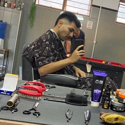 CabecaToshio's profile picture. fé!