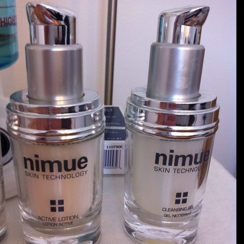 Skin Therapist, working at Din Tid, Karlaplan in Stockholm.
Twitter about Nimue Skin Technology, Beauty and Tips that could help you look young forever.