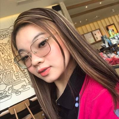 _chantelleiou's profile picture.