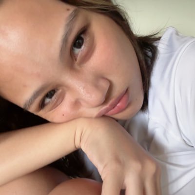 ysthblmnt's profile picture. 我很累- upm🌻 || brc ⛰️