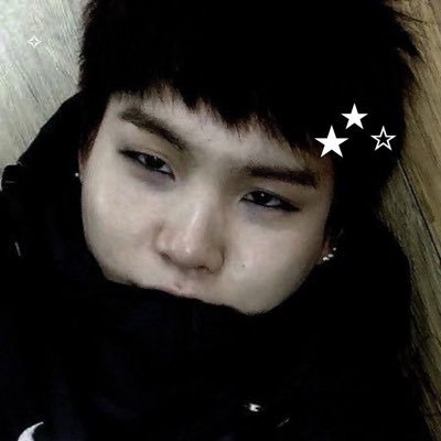 COSM1CHORRORS's profile picture. MDNI 🫧🦑 Marine Biologist 🥸☝🏻 They/he 🐚🫧 profesional silly 🐠