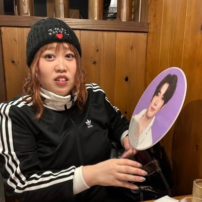 ただのうるさい小太り女です☺️SEVENTEENのウォヌペンやらせてもらってます🦊入籍する準備はいつでもできてます👍