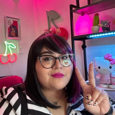 💗💜💙 Currently: @crunchyroll. Past: social @dallasnews, @npr, @utashorthorn. 214 born & raised. Adam Driver stan. Tweets = news + social media + pop culture.
