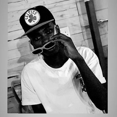 ngaywa05's profile picture. •𝑨𝒓𝒊𝒆𝒔 ♈🤍 •𝑶𝒑𝒕𝒊𝒎𝒊𝒔𝒕𝒊𝒄 🕺 •𝑰'𝒎 𝑻𝒉𝒆 𝑶𝒏𝒆 𝑵𝒐𝒕 𝑻𝒉𝒆 𝑻𝒘𝒐✨ • 𝑨𝑴𝒃𝒊𝑽𝑬𝑹𝑻💯