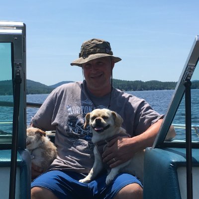 MikeKoeth's profile picture. Hus-Dad-Billiever    🩸pura