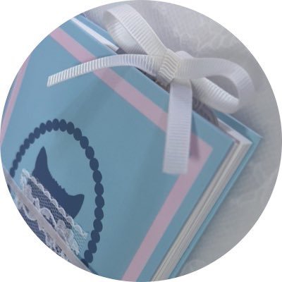 mfy_antoinette's profile picture. 紙┊手帳┊文房具┊一人遊びの記録♡✎.₊̣̇.ෆ˟̑*̑˚̑