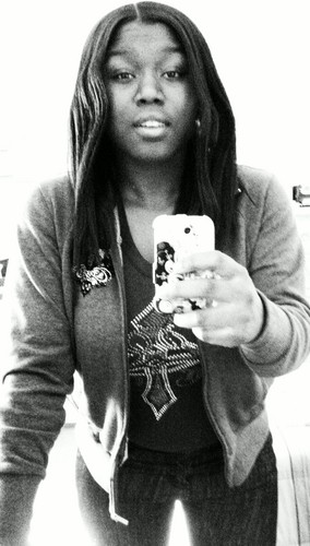 God. Family. Work. Money. College & Living life to the fullest is what I do. Follow Me —» [@shinybby] I'll follow bck(;