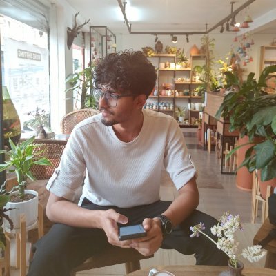 OliBhanu's profile picture. i'm here to post the randomest of lyrics.