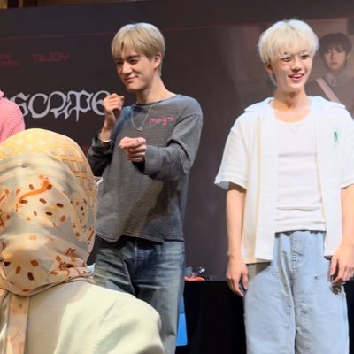 meowminming's profile picture. ♡ 220430: “늘 큰힘이 될게요”-HC ♡꙼̈ ࿐ ࿔ #irenemeowfeedback