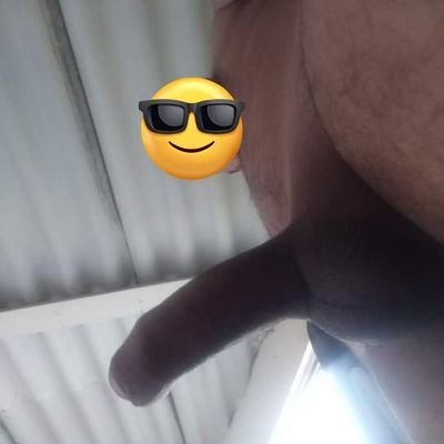 soy single de valledupar ante todo discreción y respeto me encanta compartir con parejas y/o chicas solas, lo q se hace se queda entre nosotros