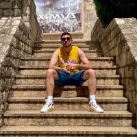 Hasan #YellowLegacy (@hasanthelaker) Twitter profile photo