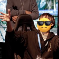 白尾 (@w0_uxe) 's Twitter Profile
