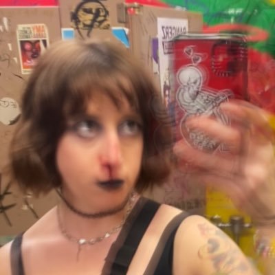 rcp • she/they • mostly nonsense, occasionally political • guided by love + theory