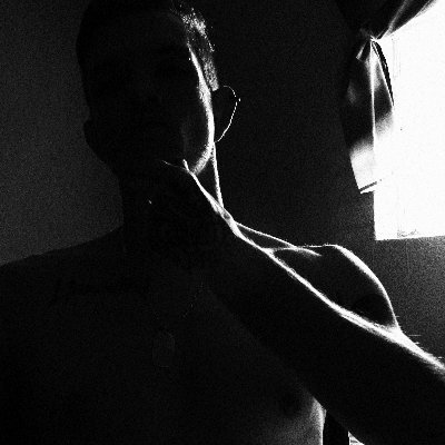 tommysins92's profile picture. A devil in disguise wearing a halo |
Your favorite deep-voiced demon |
I make videos🟠⚫ |
2 hands and a bit🍆 |

#Sins92
#SinBin