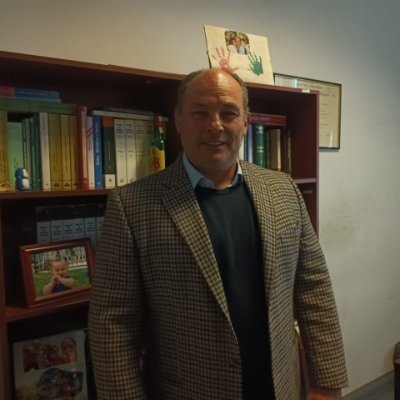 Argentino, católico, justicialista, estudio los derechos sociales, profesor universitario. Mi patria es el rincón más risueño de la tierra. PeronistaXLaVida