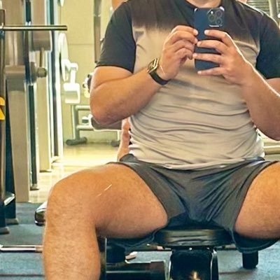 GregMais18's profile picture. Já escrevo… péra