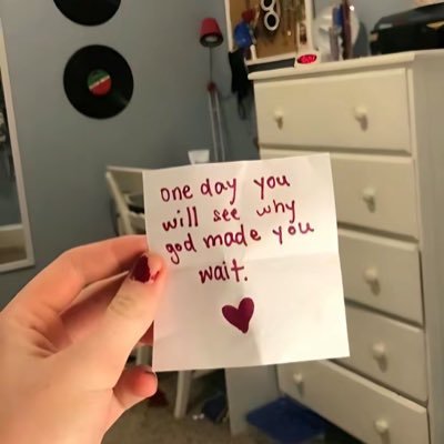 emilyyross1's profile picture. Beautiful 🤩