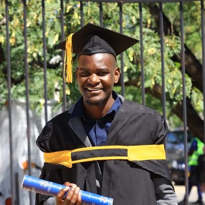 PeterFrans17's profile picture. economist