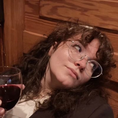 meanlesbianpoet's profile picture. Chicago based delusional poet