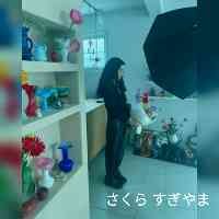 sugiyumaasakur's profile picture. ✈　自由な働き方を手に入れるビジネススクール
ProjectF主宰　prof__official 
✈　7年で人以上をプロデュース
クライアントは「売り上げ10倍」多数
✈　元P&G｜阪大薬学博士｜シンガポール在住🇸🇬
✈　女性キャリアの著書2冊
▼ 自由な働き方５つのステップは🔥↓