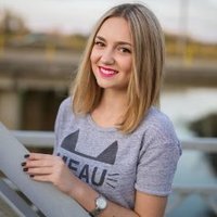 Emily_Gfx (@gfx_emily16582) 's Twitter Profile