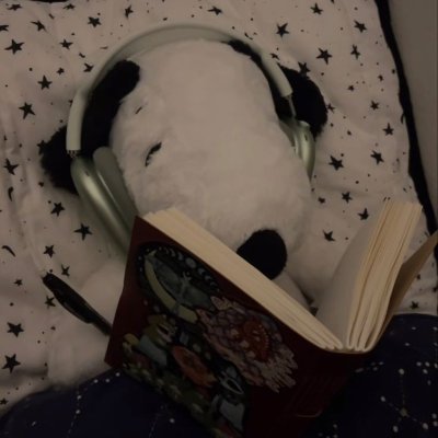 mirimvc's profile picture. • 25 • we are the protagonists of the world