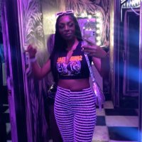 liyah biaa 🤍(@TheyLuvvLi_) 's Twitter Profile Photo