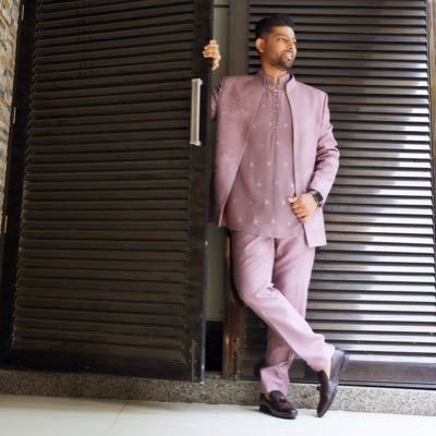 Siddharthdmuts's profile picture. ♚ ♚ ♚ ✯ śultän ✯ ♚ ♚ ♚ ®™