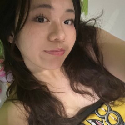 gr4cekmng's profile picture. 