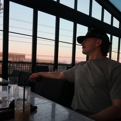 •On fire for Christ🔥 •05 Mustang •H-SC •‘20 VCU baseball • Free Agent Pitcher• Firefighters🔥