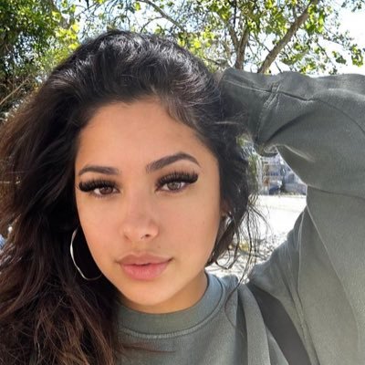 Lorasmith194541's profile picture. Que sera sera