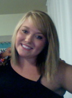 @chels_lavere
