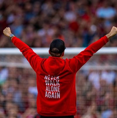 We all speak football..
#LFC 
#YNWA💪💪