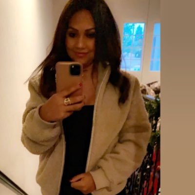 KarinaG1911's profile picture. 