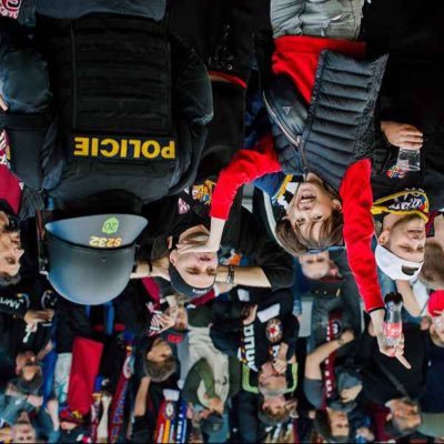 ‘99 After a year in 🇺🇸 and half a year in 🇬🇧, back in my homeland. 🇨🇿. ❤️ Sparta Prague, Avalanche, Nuggets, Reading FC and West Ham United.