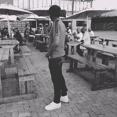 R.I.P MAC Miller šš
(Orlando piratesā Real Madrid š)