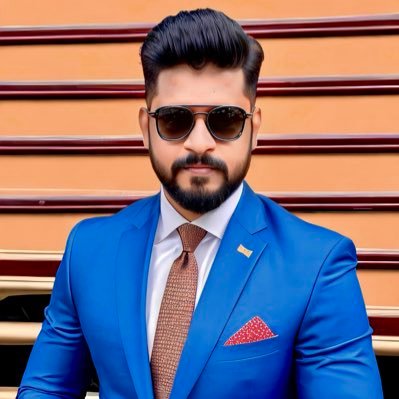 poojari_pawan1's profile picture. 