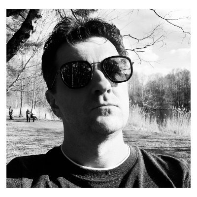 Xkonts's profile picture. Urban documentary in Riga/Dokumentālais foto Rīgā.
c&p NG, 2025.