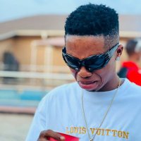 @loseyifunmi o'clock (@oluwase02741185) 's Twitter Profile