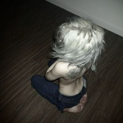 stickbug666's profile picture. they/he dni if not edtwt or shtwt 17.   

☠︎ ♱ ༻¨*:·.