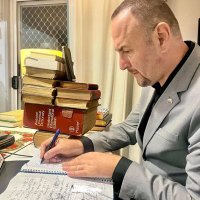 Naim Flamuri (Scanderbek) (@naimflamuri) 's Twitter Profile Photo Naim Flamuri (Scanderbek) (@naimflamuri) 's Twitter Profile Photo