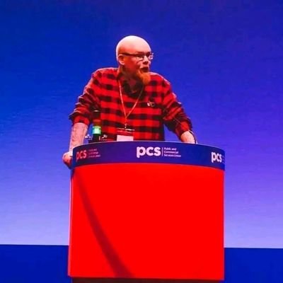 Trade Unionism & Political Commentary, sharing news from the UK & US. Left Alliance chair & @pcs_union Group Assistant Secretary ✊️