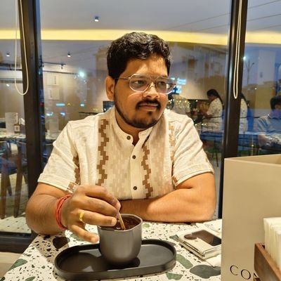 yuktesh_bugudi's profile picture. Proud Indian. Proud Hindu. Software Engineer.