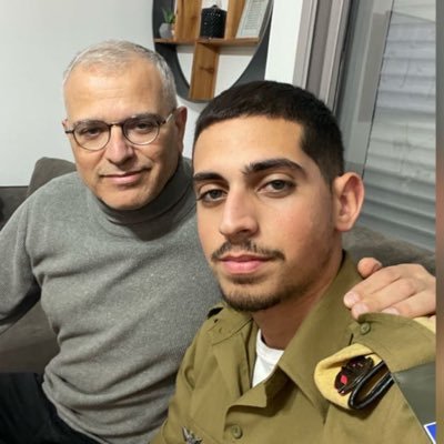 לשעבר, ראש העיר בית שאן, איש חינוך. רס״ן במיל. נשוי לתהילה, אביו של אלרואי שנפל בקרב על נחל עוז, הרצאות לאורו,על ועדת החקירה, על תיקון ותקווה 0522692055