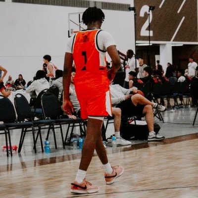 Julian “Juju” Bunton | 6’4 PG/CG | julianbunton11@gmail.com