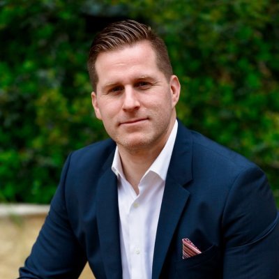 Serial Entrepreneur (3 exits) | Strategist (dozens companies fixed) | Family Man