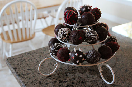 check out our line of cake stands.
Cake balls and Cupcakes, We have a stand to hold them up, for any one of your special occasions.