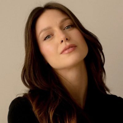 Sua maior e melhor fonte de informações sobre a atriz Melissa Benoist no Brasil. We are NOT Melissa! | Fan Account.