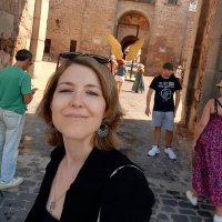 Sarah Lhz (@saralhzz) Twitter profile photo