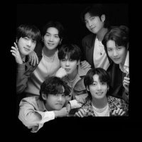 shivi⁷☾゚.*・。゚☆ (@btsrcx) 's Twitter Profile